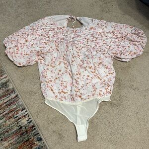 We The Free Floral Pink and White Bodysuit